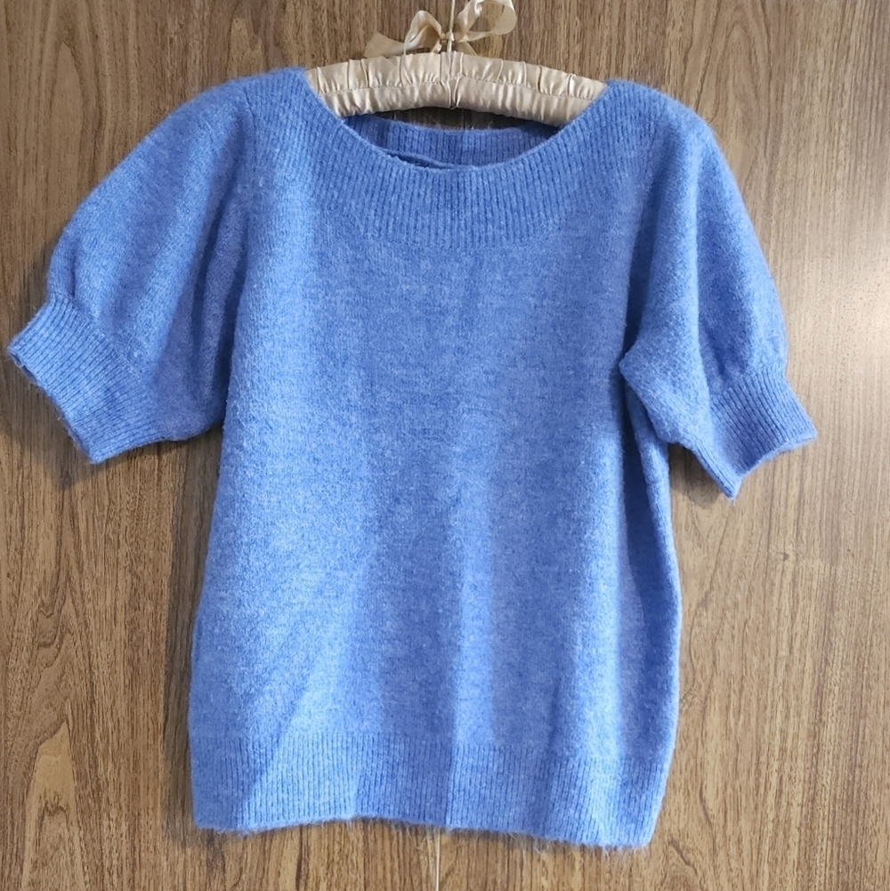 Blue Half Sleeve Knit Top Size S Casual Cozy Knitwear